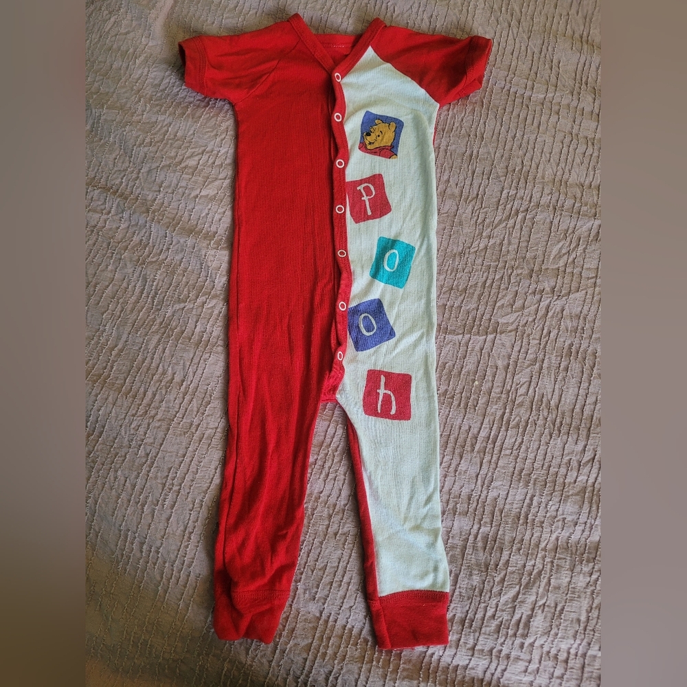 Vintage winnie The Pooh Romper